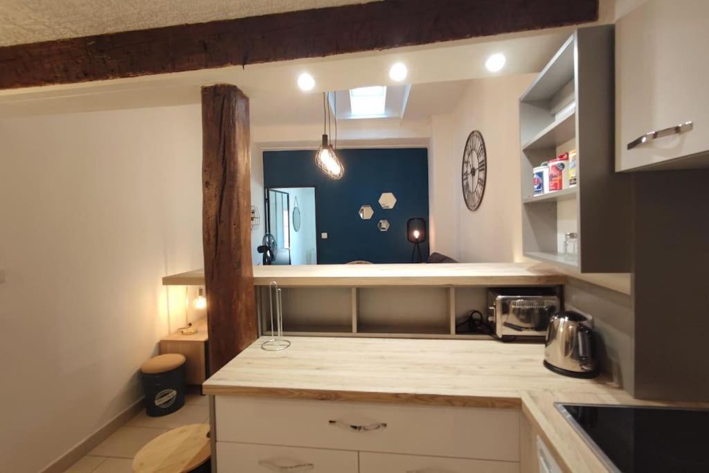 Ferienwohnung Appart Humels - Self Checkin - Ac Clim - Intra Muros - Wifi Avignon Exterior foto